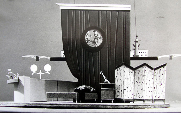 089. После двенадцати. К. Лютынский. 1965
